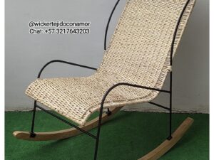 Mecedora Cobra en Mimbre Natural