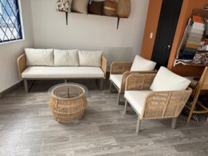 Sala exclusiva en cordón Importado Exterior